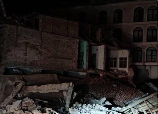 Massive 6.1-Magnitude Earthquake Rocks Western Turkey, Leaving Widespread Destruction and Aftershocks