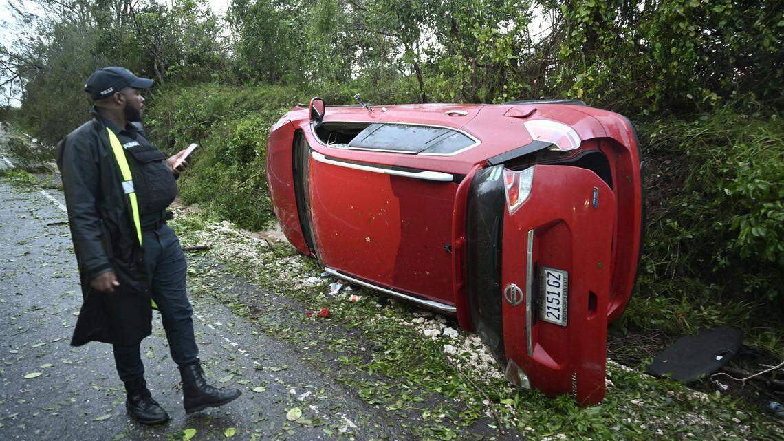Death Toll in Jamaica Rises to 19 After Hurricane Melissa; U.S. Sends Helicopters for Aid
